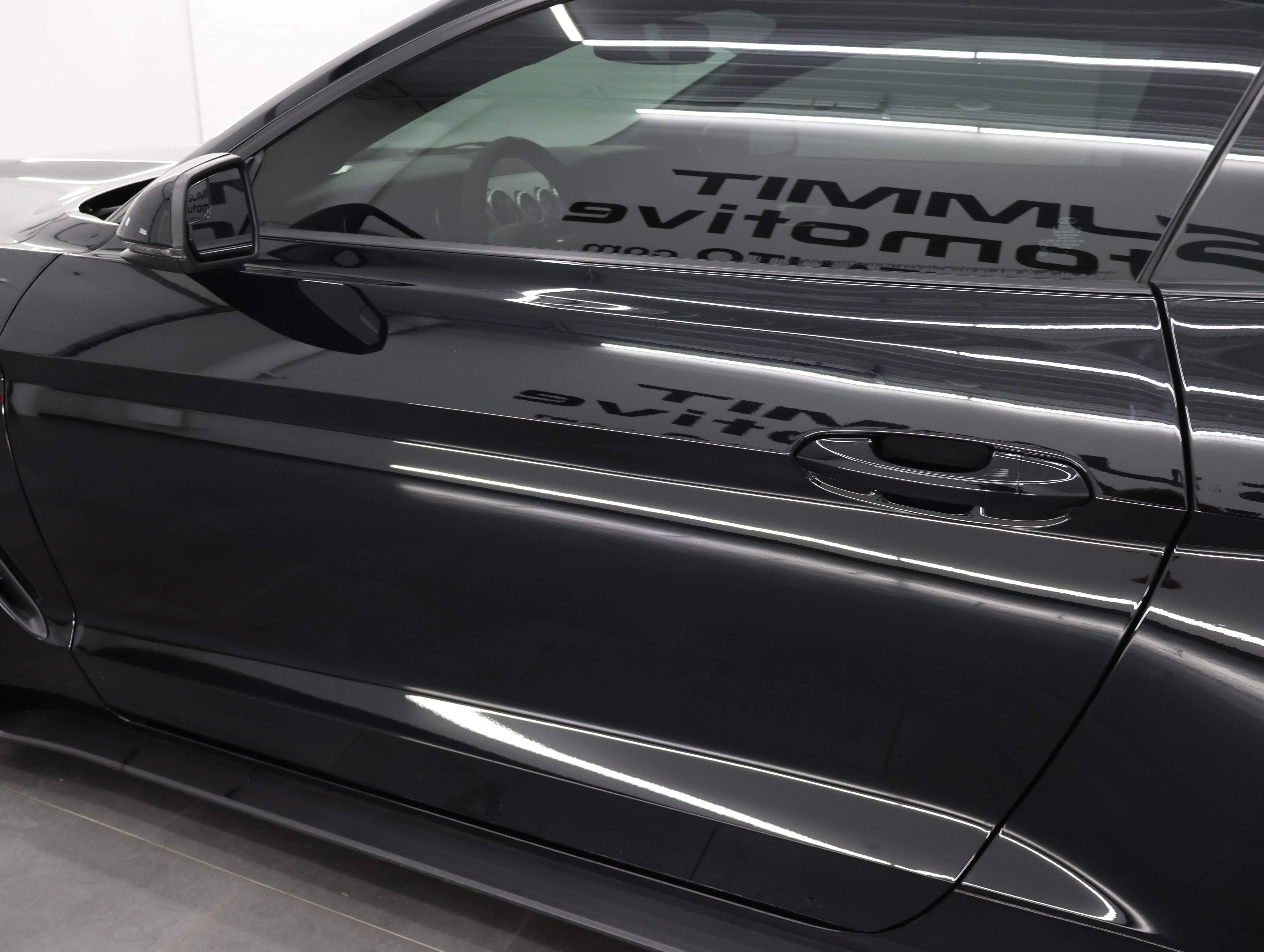 Used 2016 Shadow Black Ford Shelby GT350 image 39