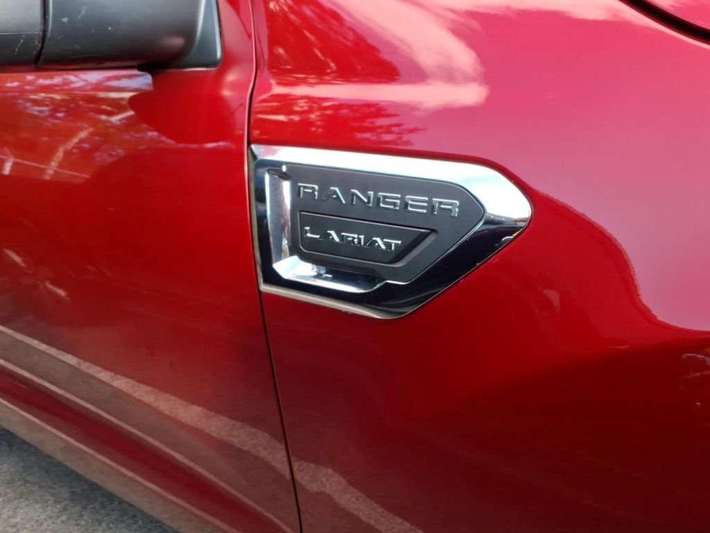 Used 2020 Red Ford Lariat image 15