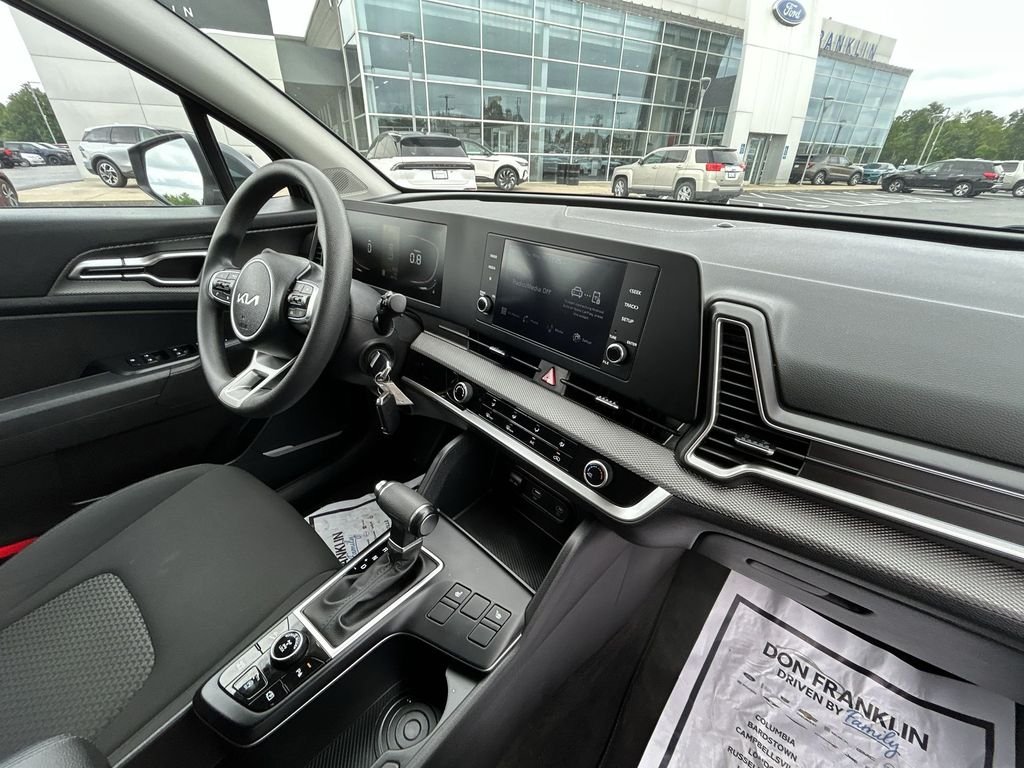 Certified Used 2023 Gray Kia LX image 13