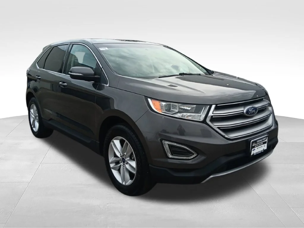 Used 2017 Magnetic Ford SEL image 13