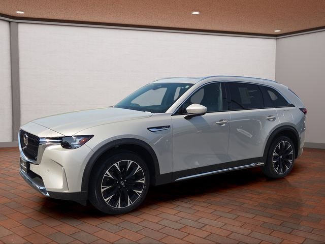 Used 2024 Platinum Mazda Premium Plus image 32
