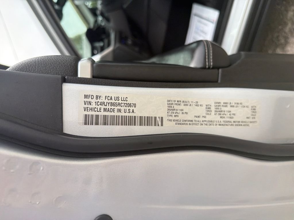 Used 2024 Silver Jeep 4xe image 25