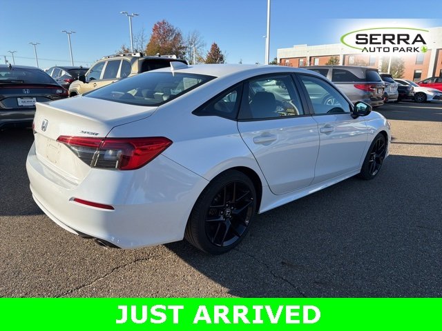 2023 Honda Civic Sport photo 3