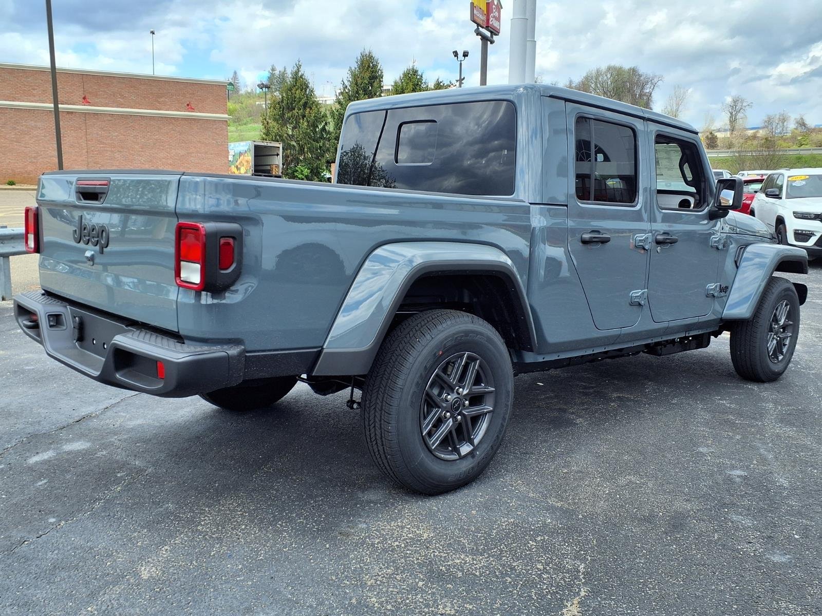 New 2026 Anvil Clear-Coat Exterior Paint Jeep Sport S image 3