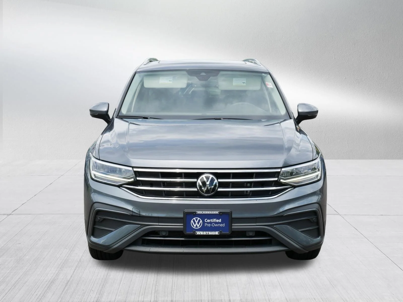Certified 2024 Volkswagen Tiguan SE with VIN 3VVMB7AXXRM069788 for sale in Saint Louis Park, Minnesota