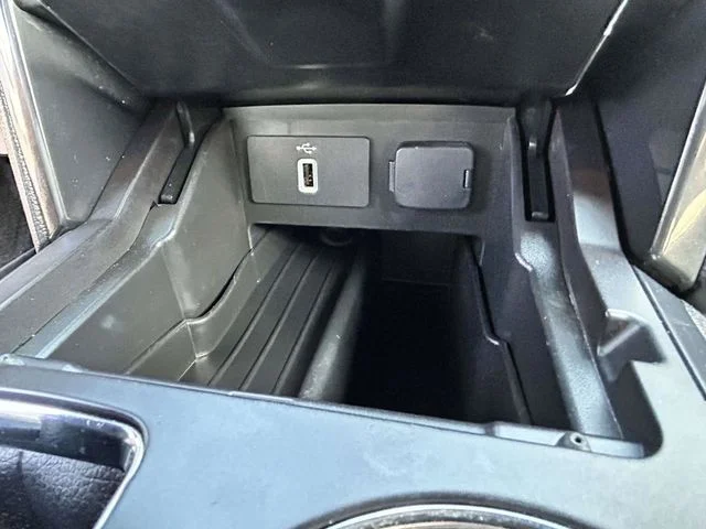Certified Used 2018 Tan Ford XLT image 24