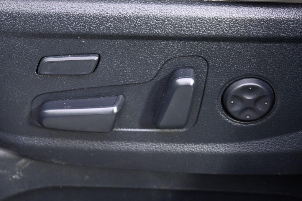Used 2021 Black Hyundai Limited image 14