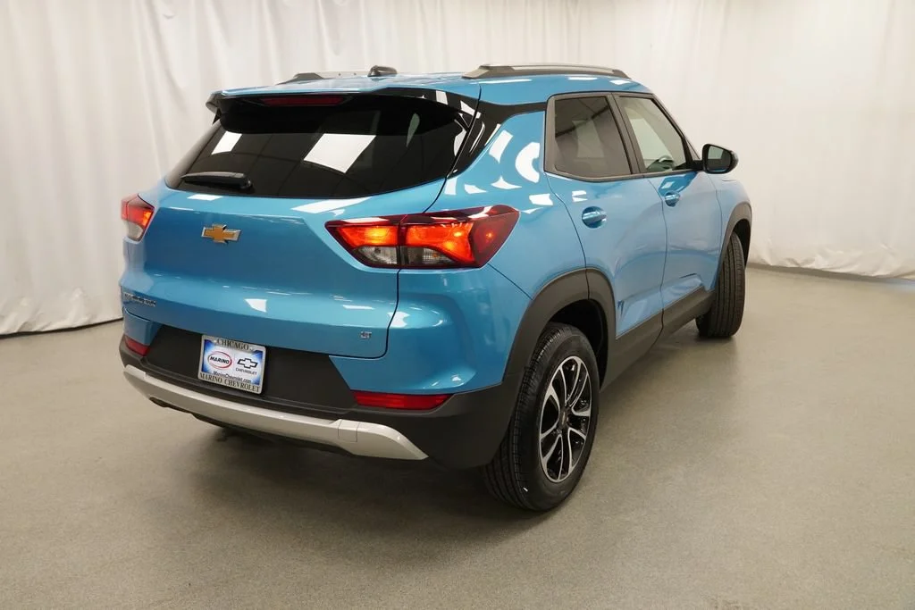New 2026 Marina Blue Metallic Chevrolet LT image 10