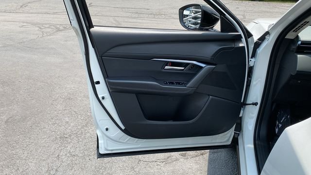 New 2026 Rhodium White Metallic Mazda 2.5 S Select AWD image 18