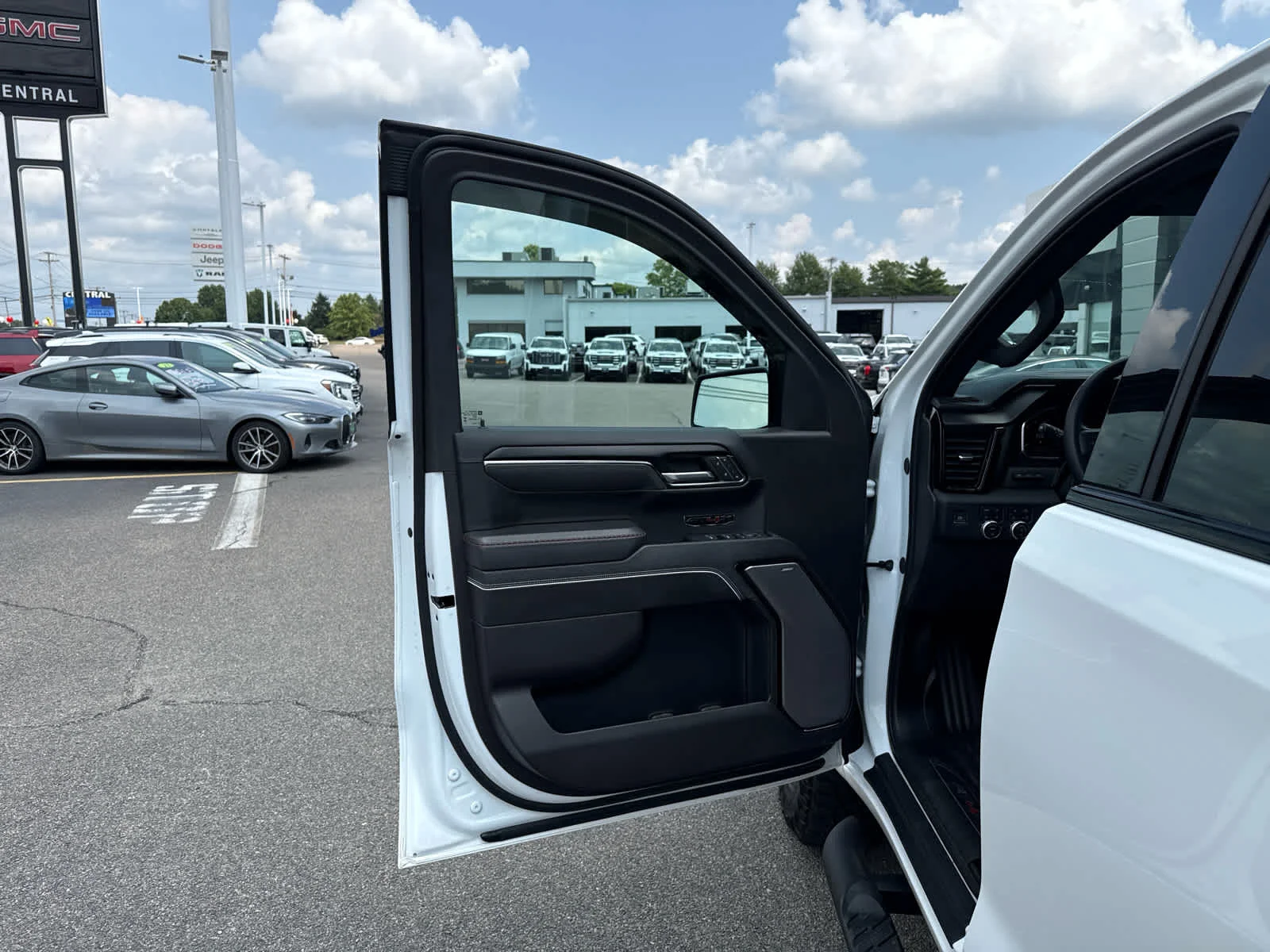 Used 2024 Summit White GMC AT4X image 13