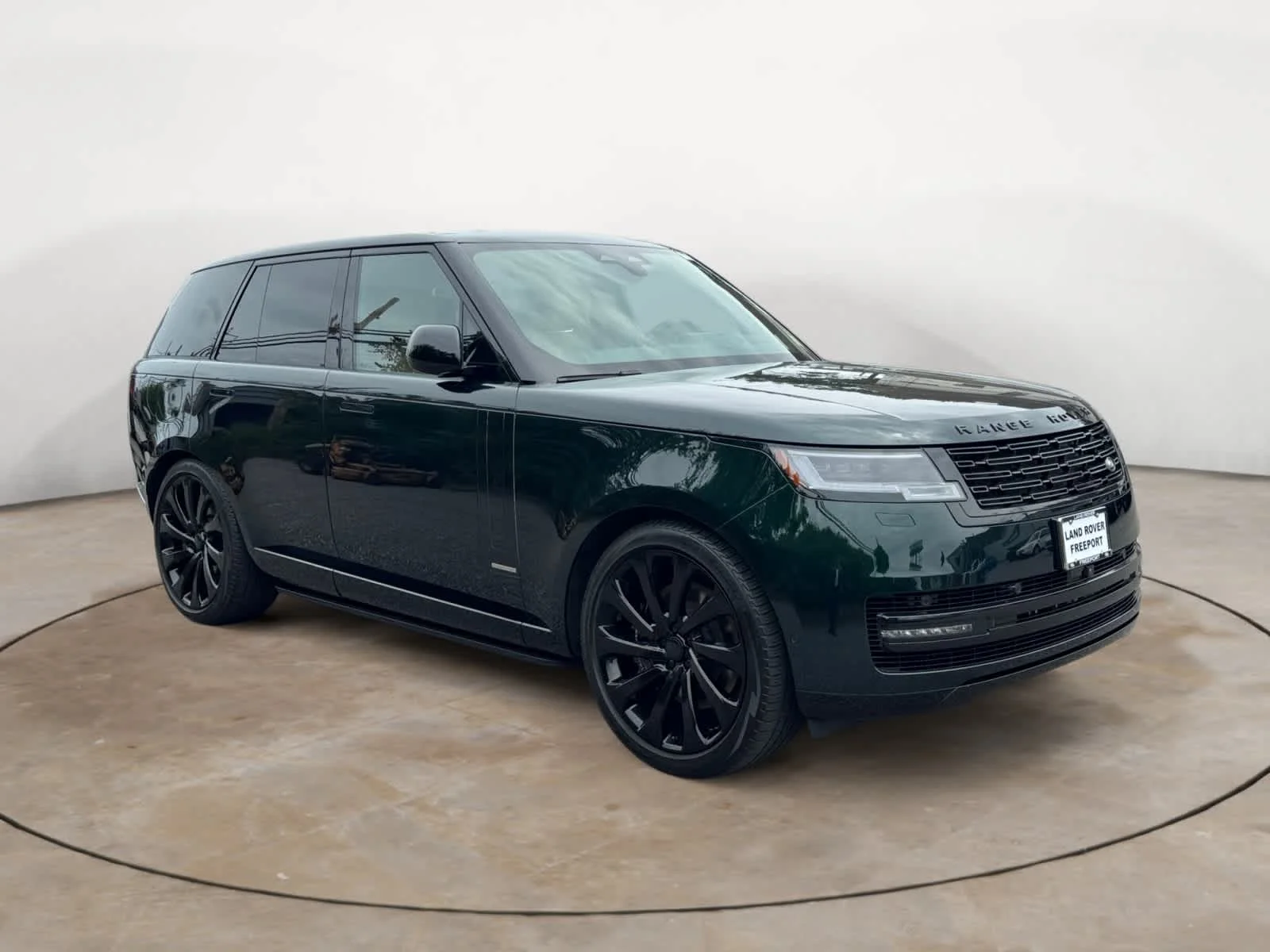 Certified Used 2024 British Racing Green SV Bespoke Ultra Met Gloss Land Rover P530 SWB image 7