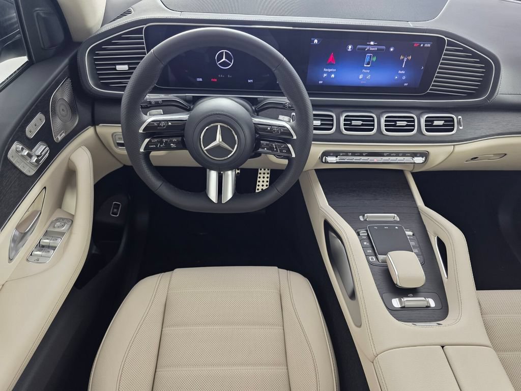 New 2026 Polar White Mercedes-Benz GLS 450 image 27