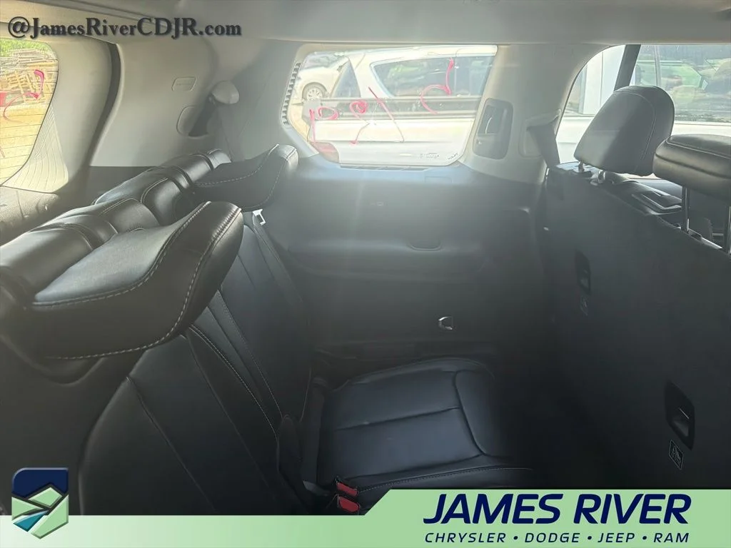 Used 2021 Gray Jeep Limited image 10