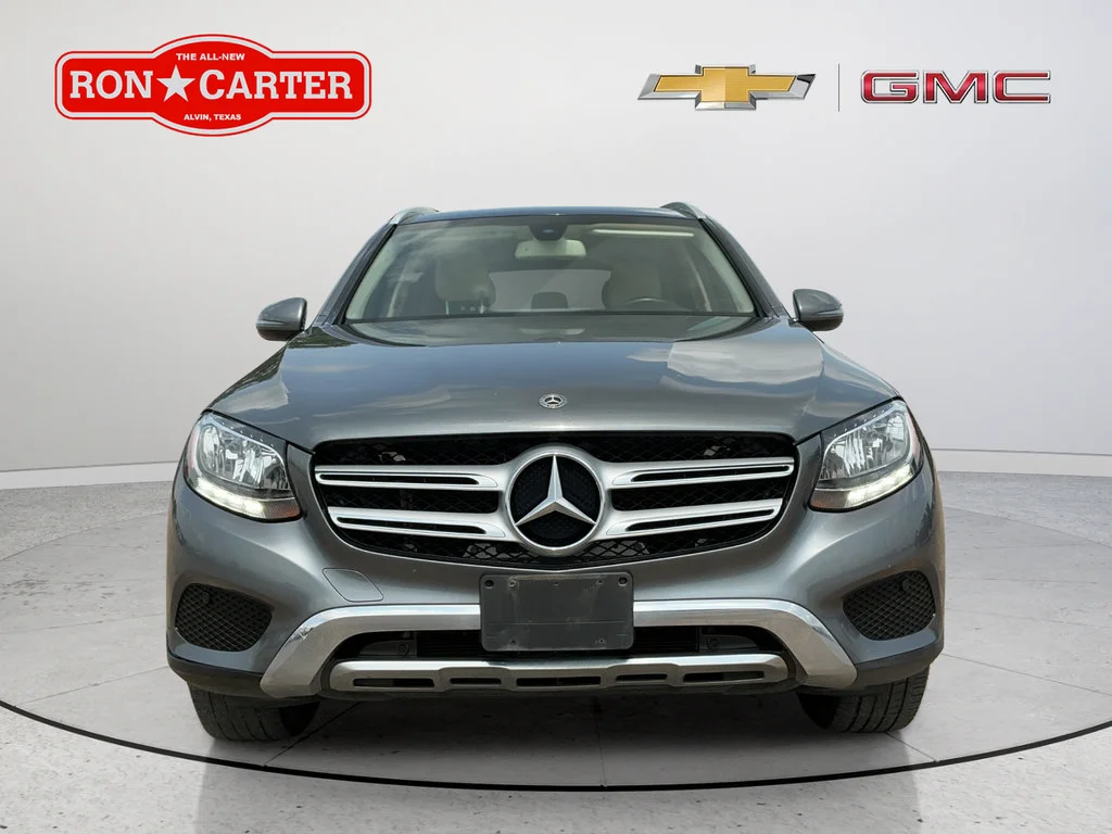 Used 2019  Mercedes-Benz GLC 300 image 2