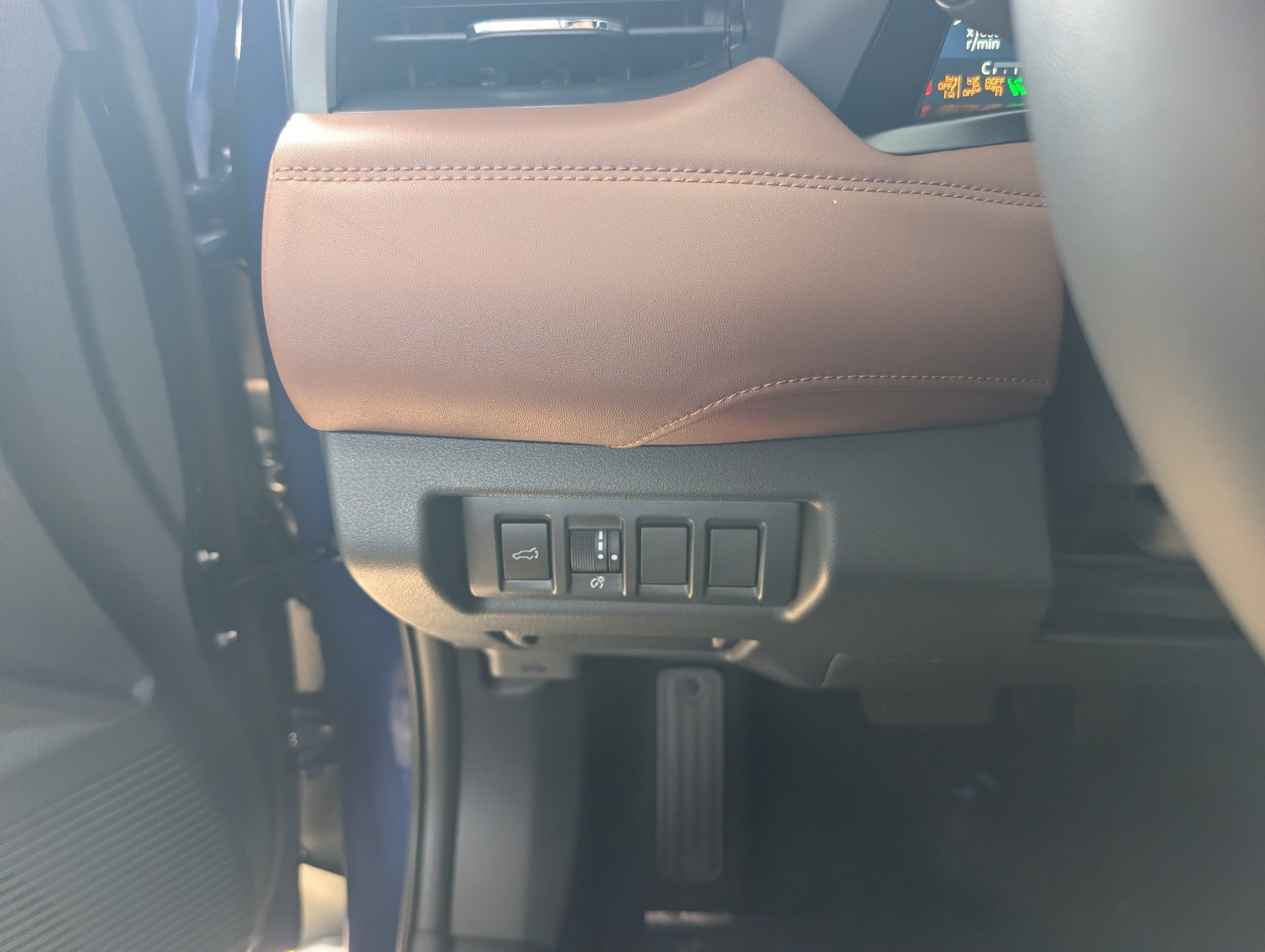 New 2026 SAPPHIRE BLUE PEARL Subaru Touring XT image 8