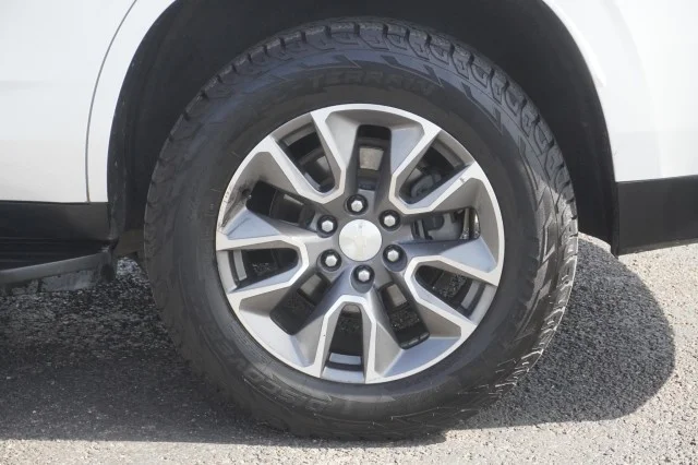 Used 2021 WHITE Chevrolet LT image 12