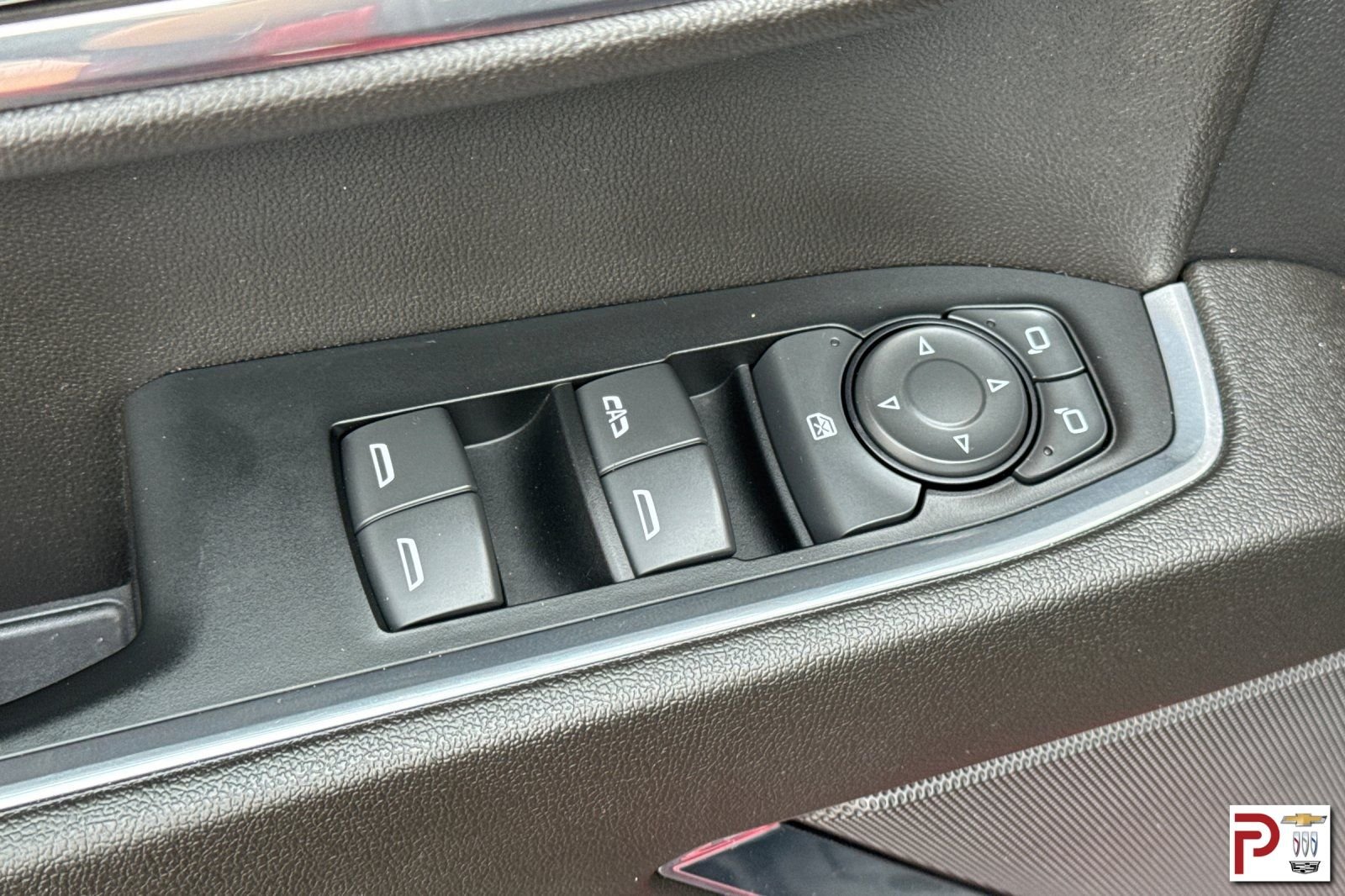 Used 2024 Red GMC Elevation image 12
