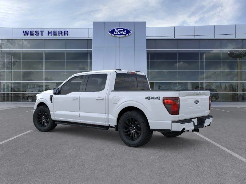 New 2026 Oxford White Ford XLT image 5