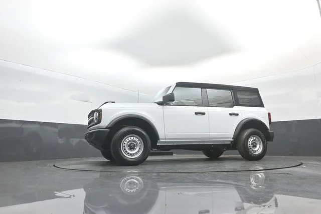 New 2026 White Ford Base image 29