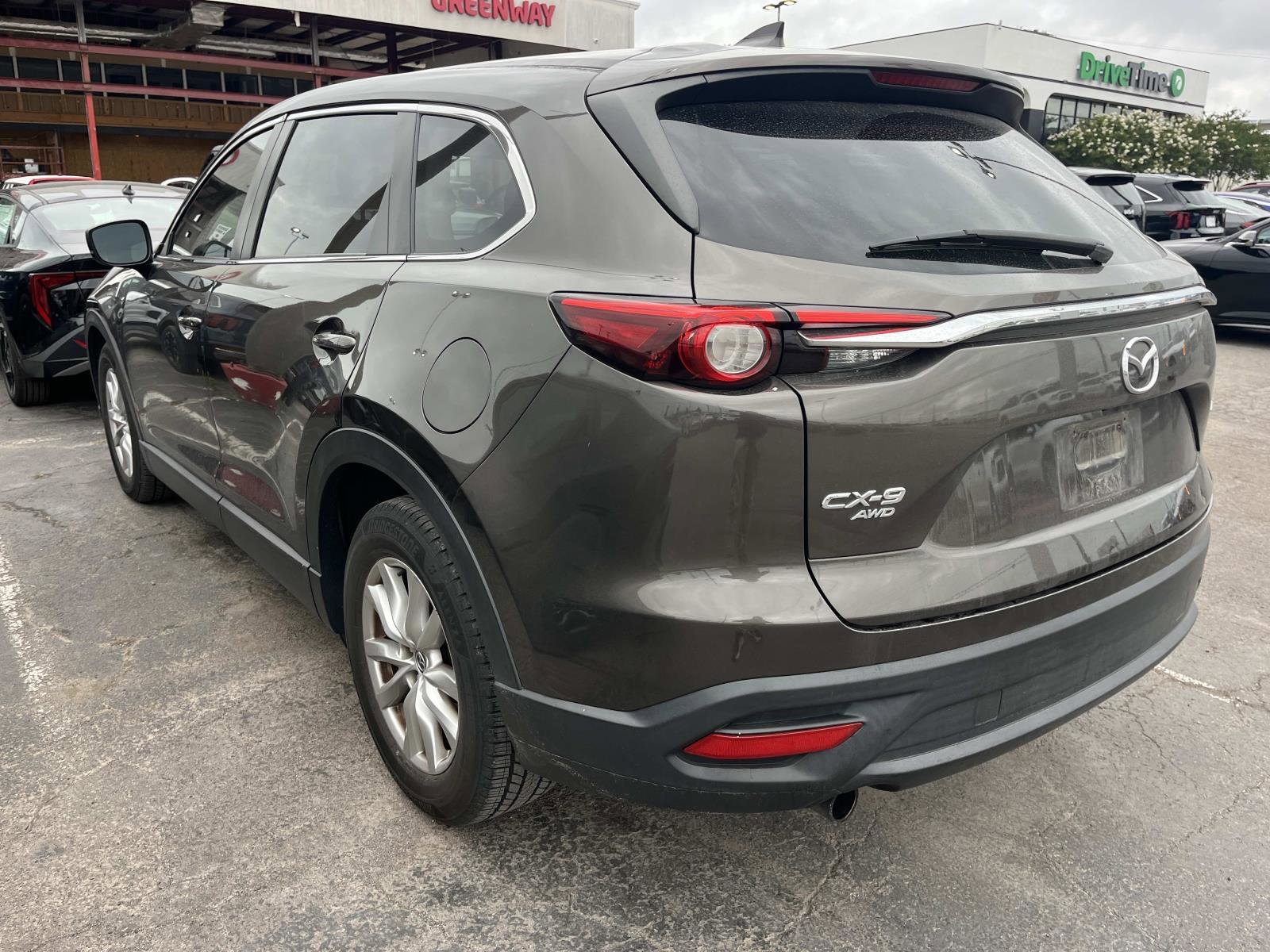 Used 2016 Titanium Flash Mica Mazda Sport image 3