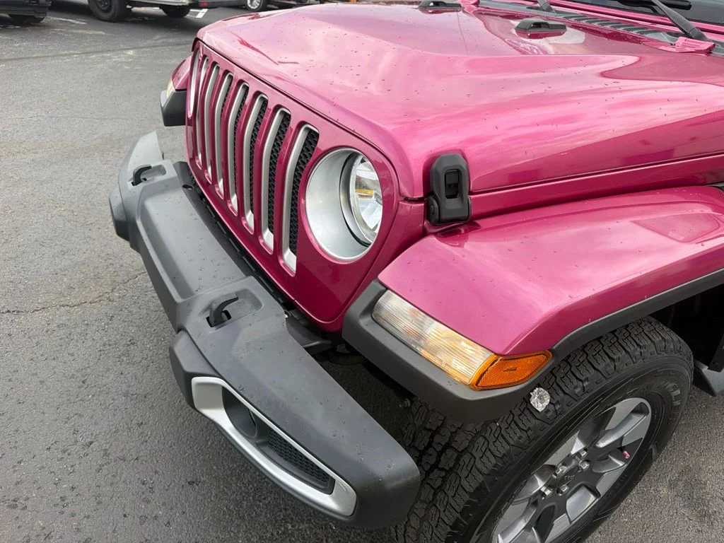 Certified Used 2022 Limited Edition Tuscadero Pearlcoat Jeep Unlimited Sahara image 17