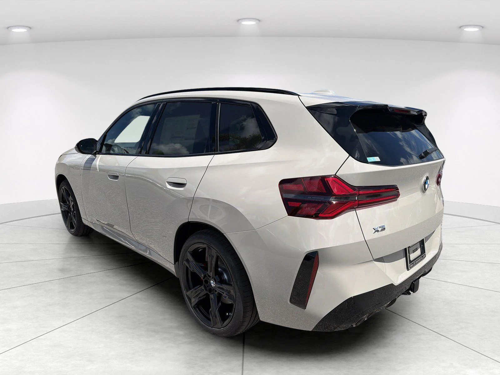 New 2026 Dune Grey Metallic BMW M50 xDrive image 6