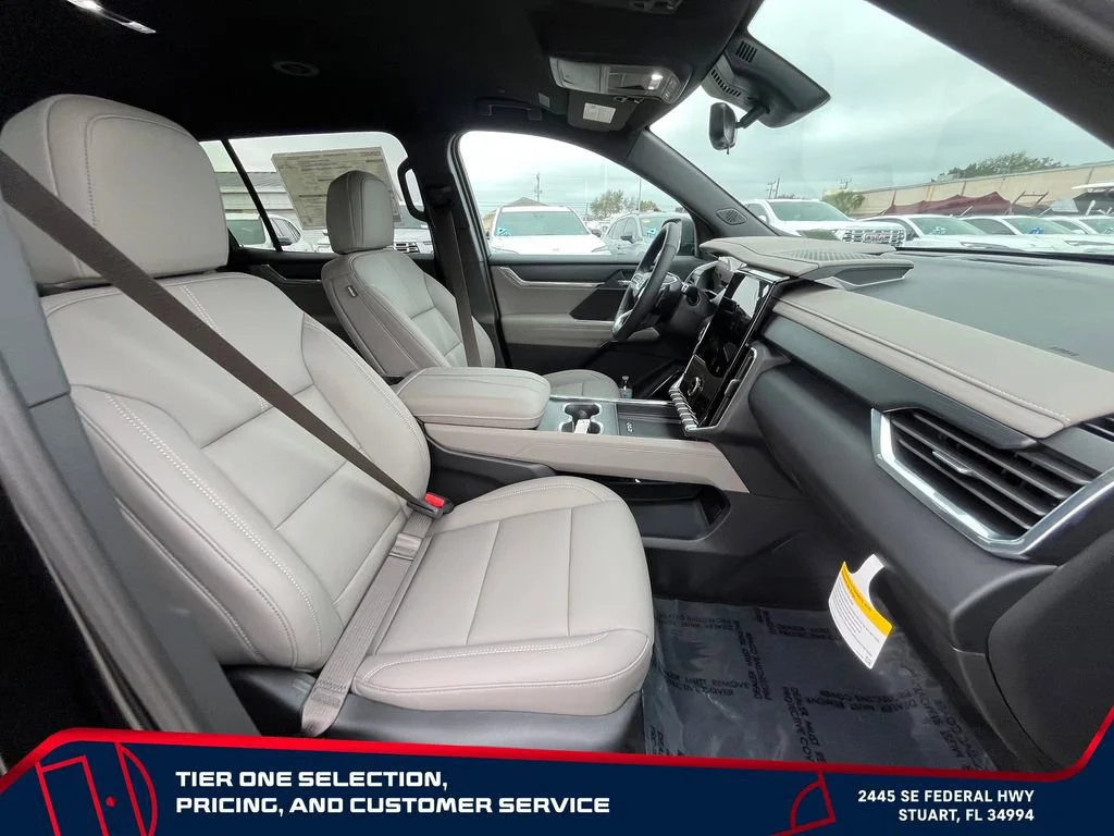 New 2026 Ebony Twilight Metallic GMC Elevation image 21