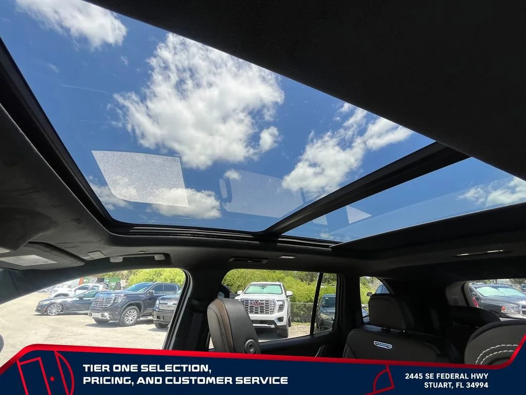New 2026 Glacier White Tricoat GMC Denali Ultimate image 36