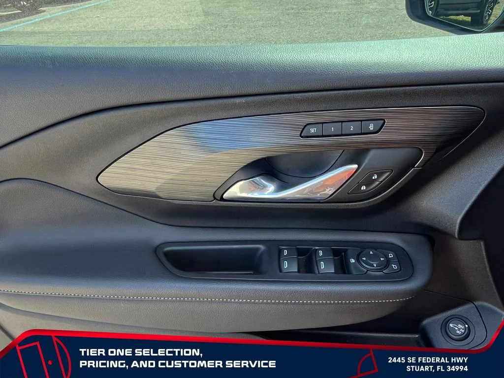 Used 2023 Volcanic Red Tintcoat GMC SLT image 24