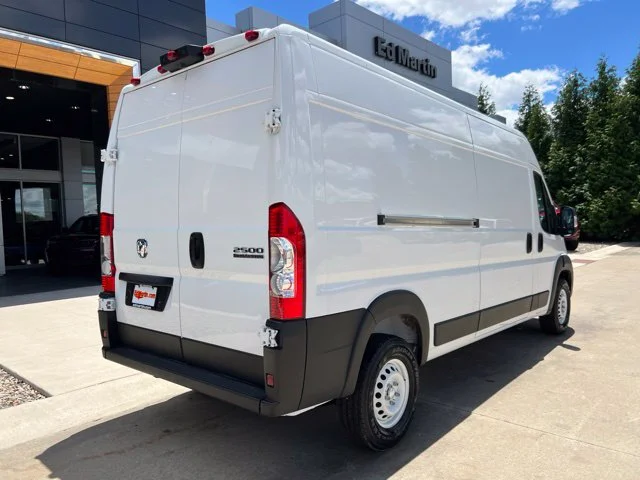 Used 2025 White Ram High Roof image 3