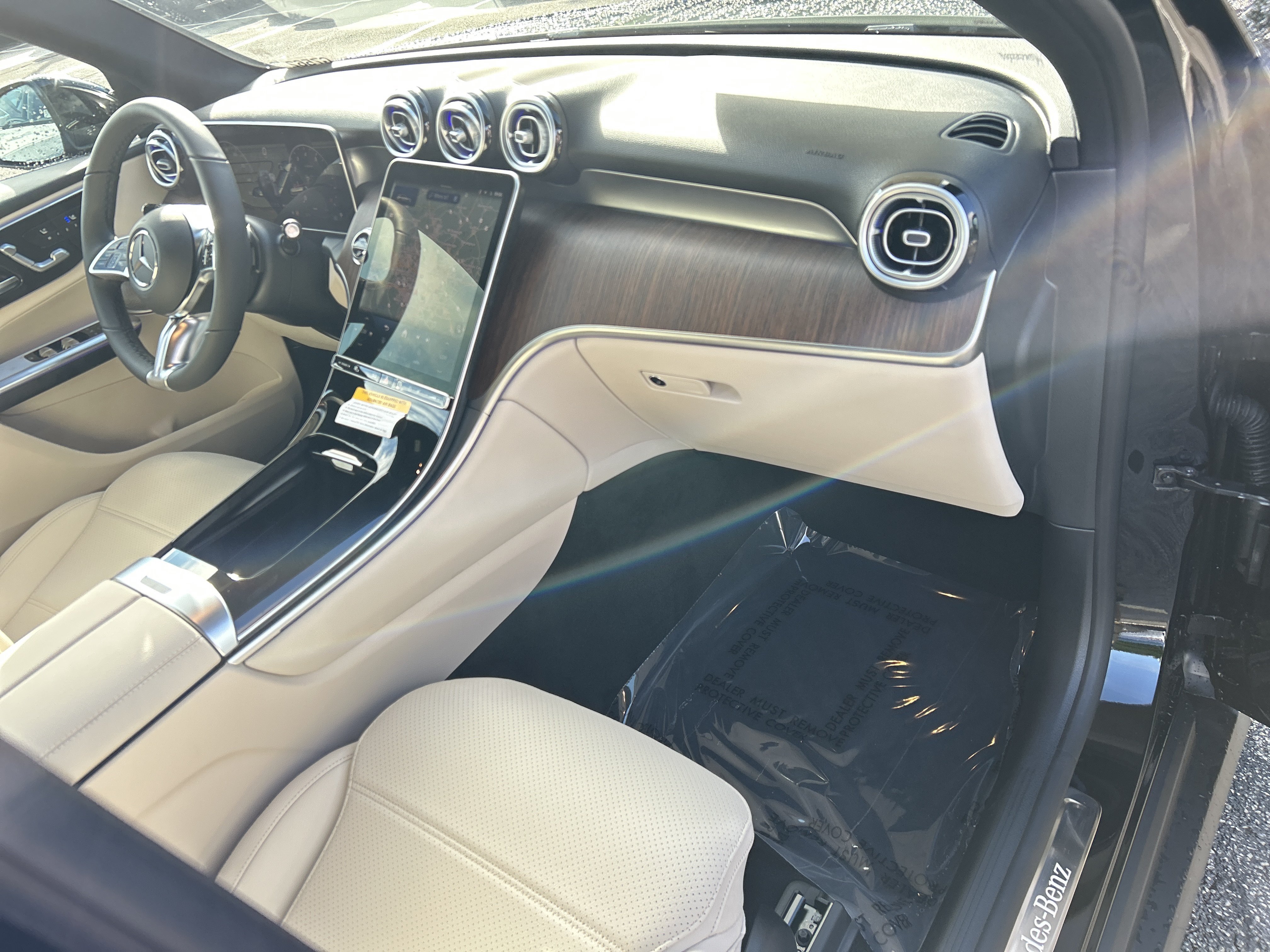New 2026 Black Mercedes-Benz GLC 300 4MATIC® SUV image 42