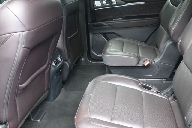 2025 Ford Explorer Platinum - Photo 16