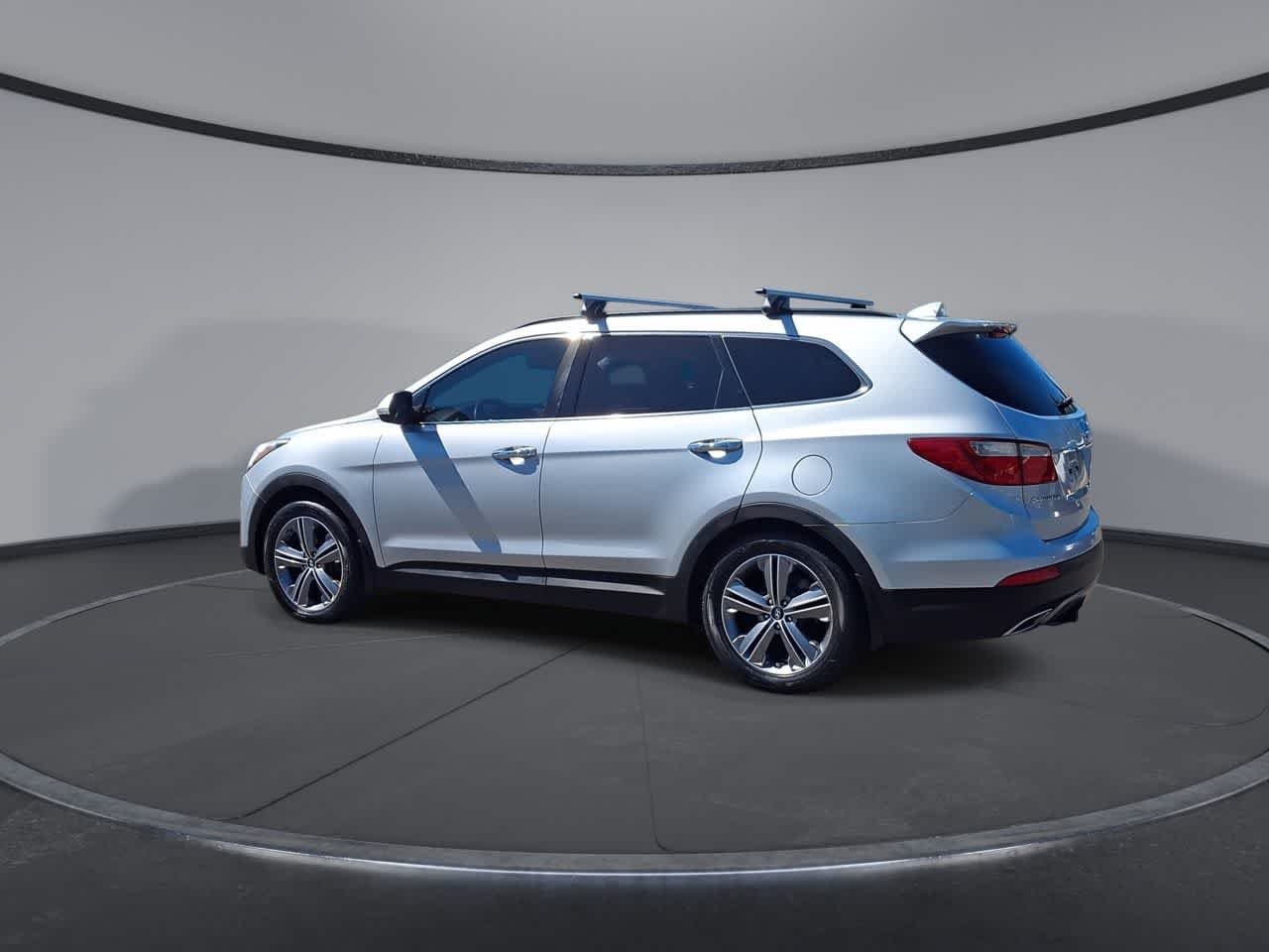 Used 2016 Circuit Silver Hyundai SE image 6
