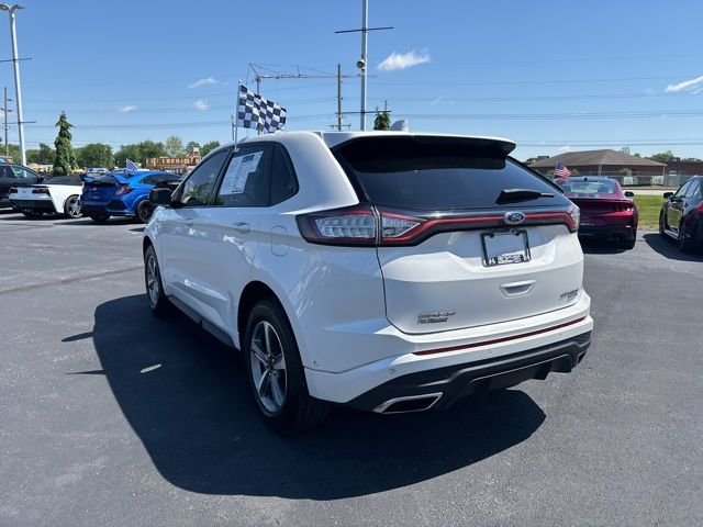 Used 2016 White Ford Sport image 9