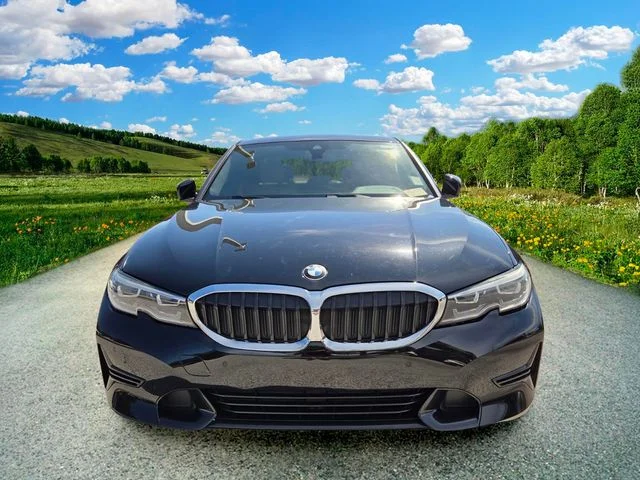 Used 2022 Black BMW 330i image 2