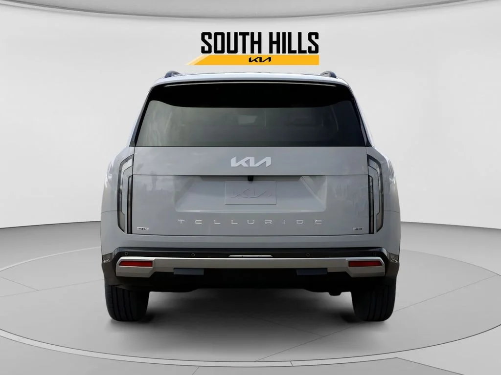New 2027 Gray Kia SX Prestige image 5
