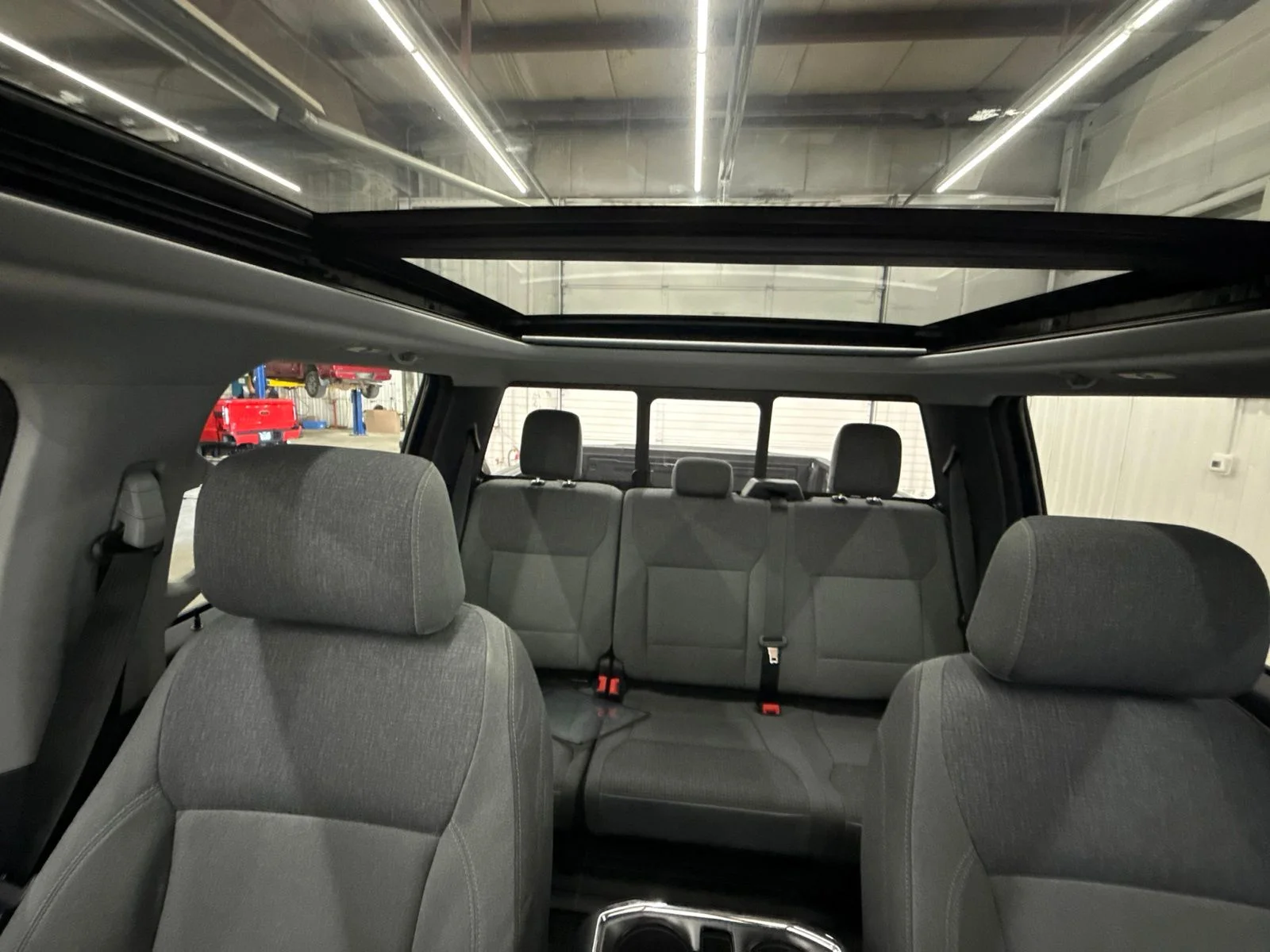 Used 2024 Blue Metallic Ford XLT image 26