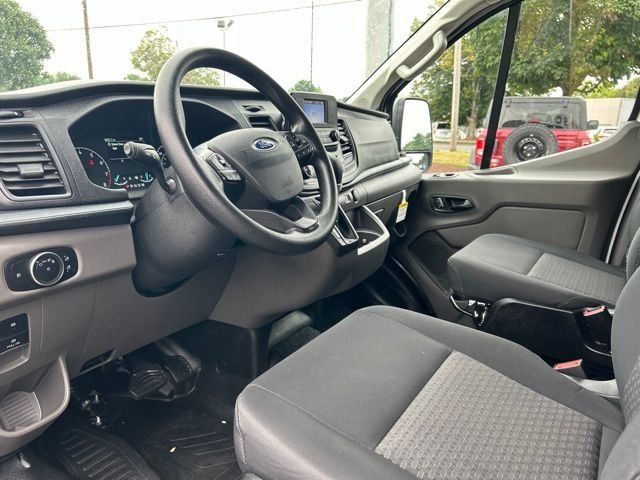Used 2025 White Ford Base image 15