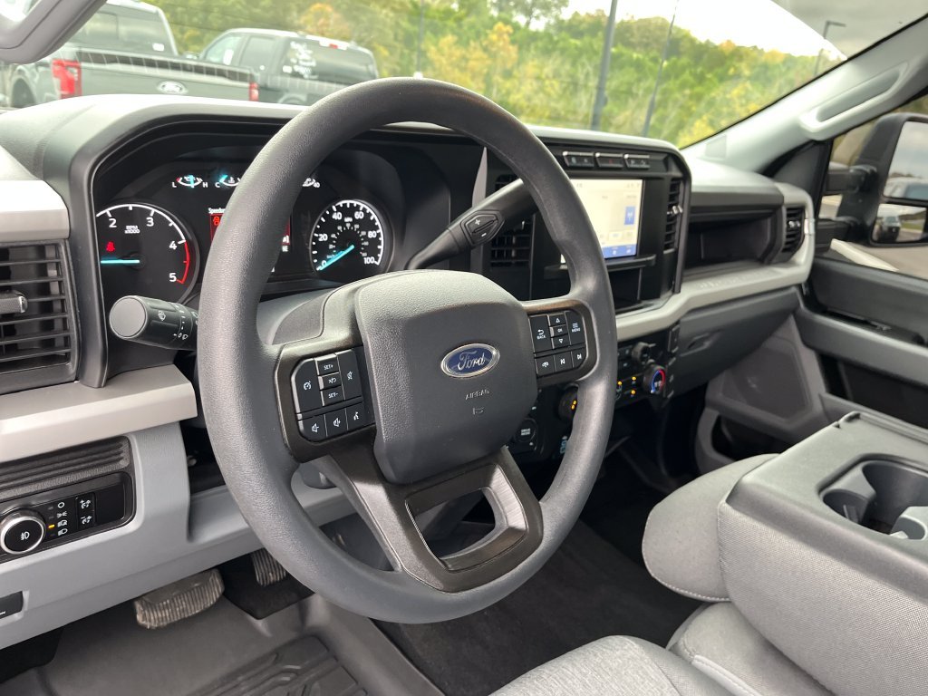 Used 2024 Gray Ford XL image 15