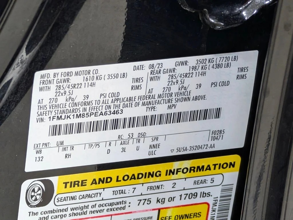 Certified Used 2023 Agate Black Metallic Ford Platinum image 28