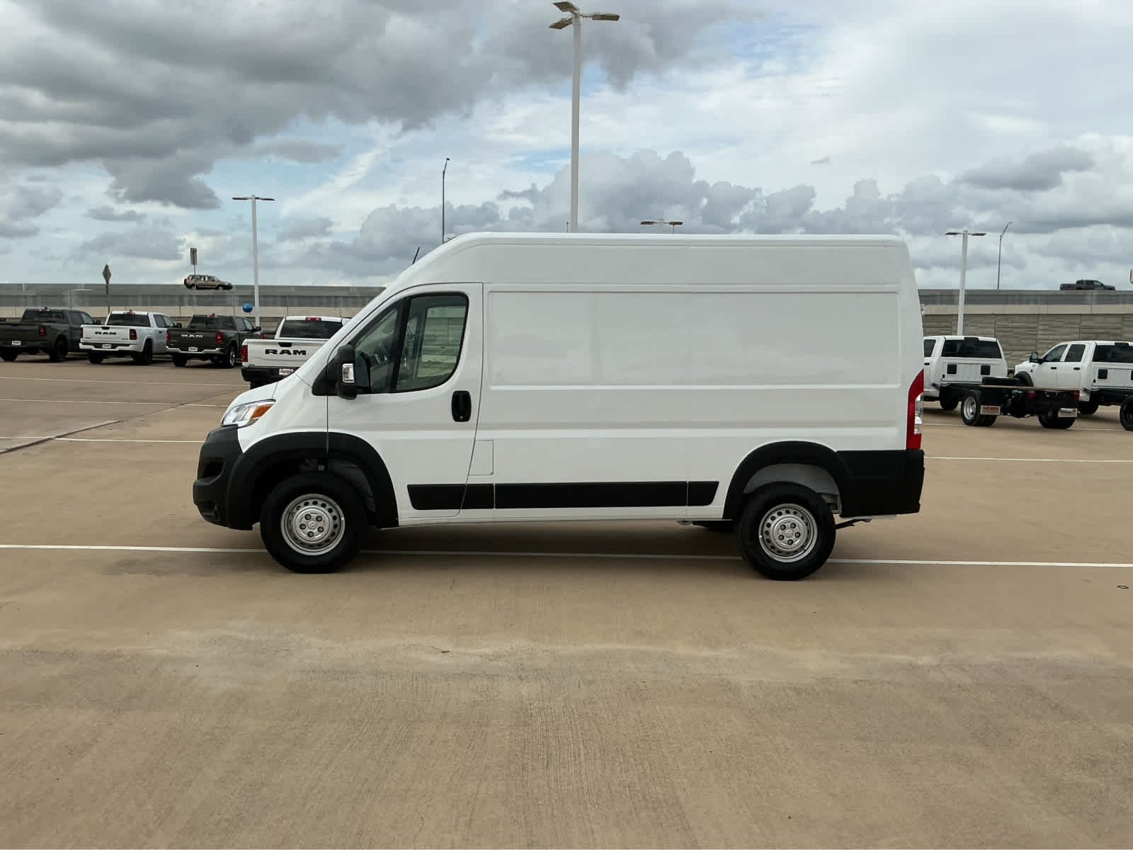 New 2026 Bright White Clearcoat Ram Tradesman image 10