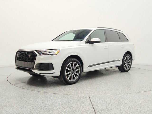 2022 Audi Q7 Premium Plus 45 TFSI quattro