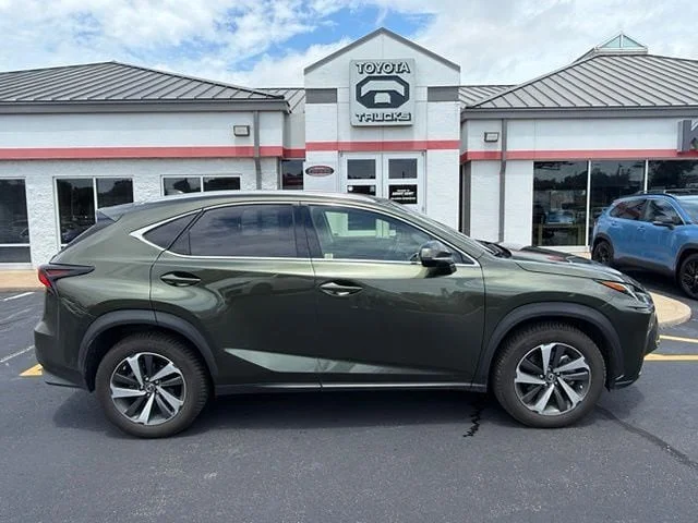 Certified Used 2021 NORI GREEN PEARL Lexus 300 Base image 13