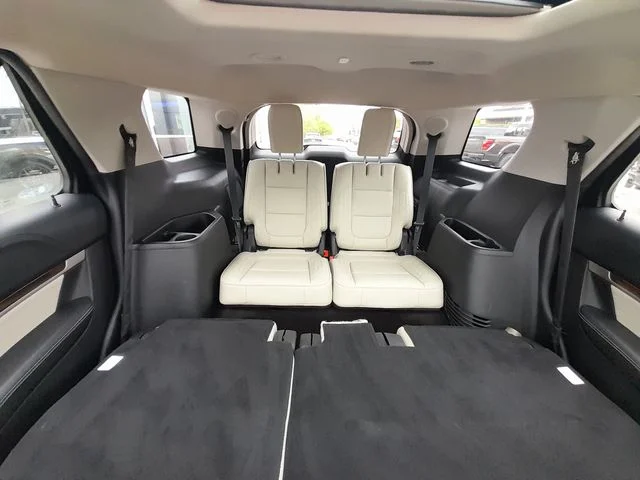 Used 2018 Blue Ford Platinum image 50