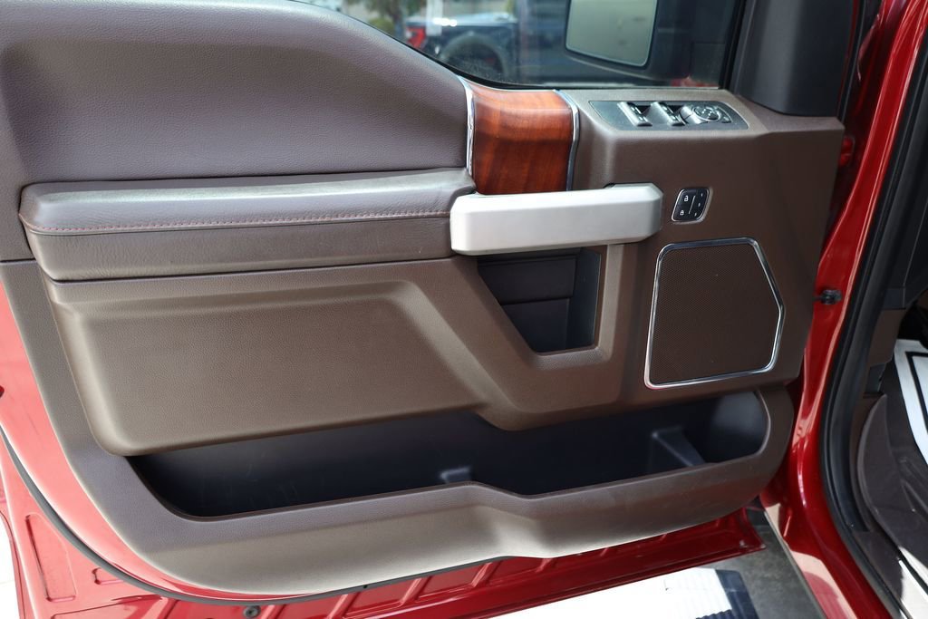 Used 2017 Ruby Red Metallic Tinted Clearcoat Ford King Ranch image 10