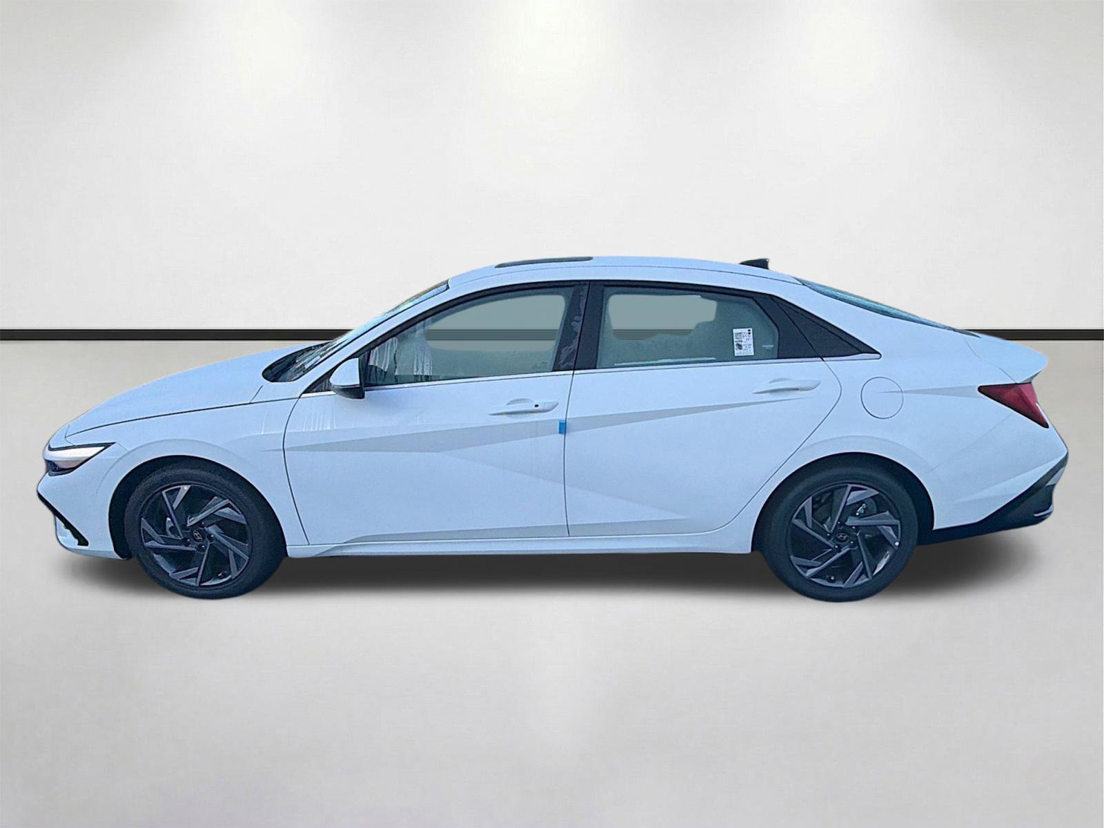 New 2026 Serenity White Hyundai Limited image 38