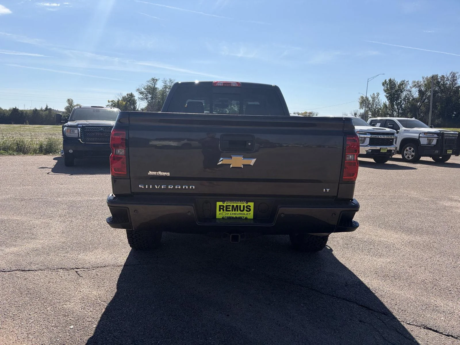 Used 2016 TUNGSTEN METALLIC Chevrolet LT image 6
