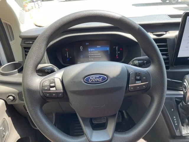 New 2026 OXFORD WHITE Ford Base image 16