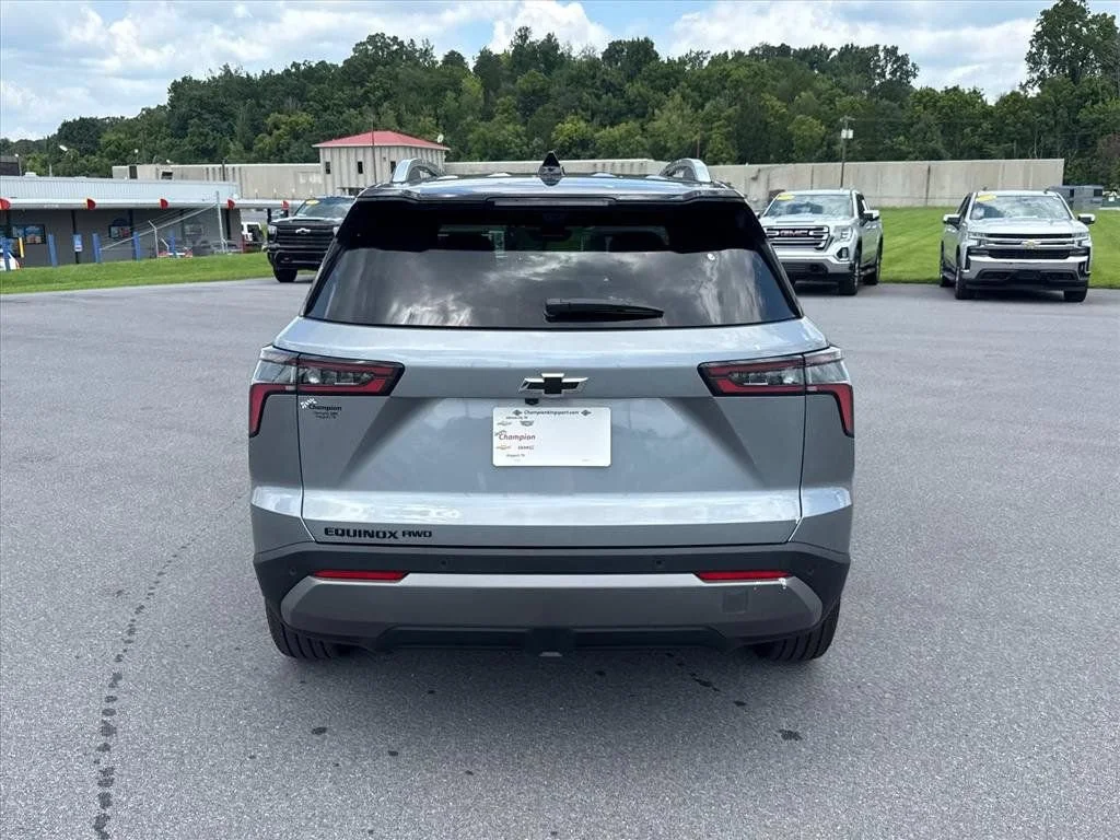Used 2026 Sterling Gray Metallic Chevrolet LT image 4