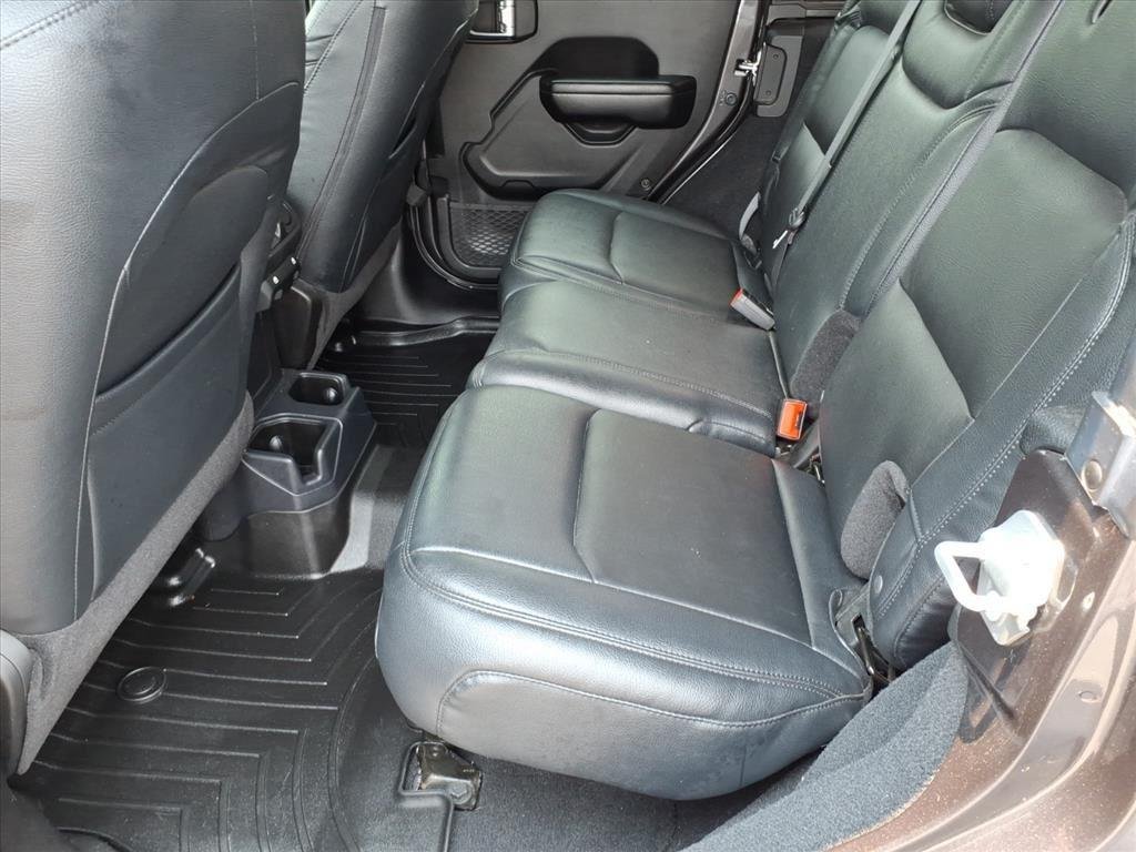 Used 2021 Granite Crystal Metallic Clearcoat Jeep Unlimited Sport Altitude image 13